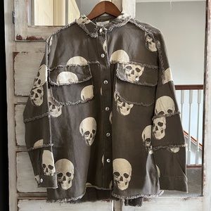 Skull Shacket